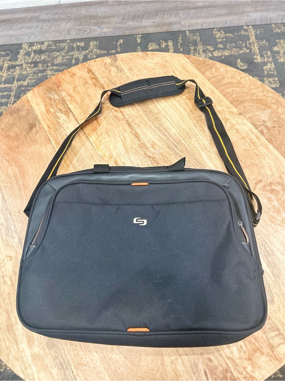Solo black/orange computer bag 3 compartments